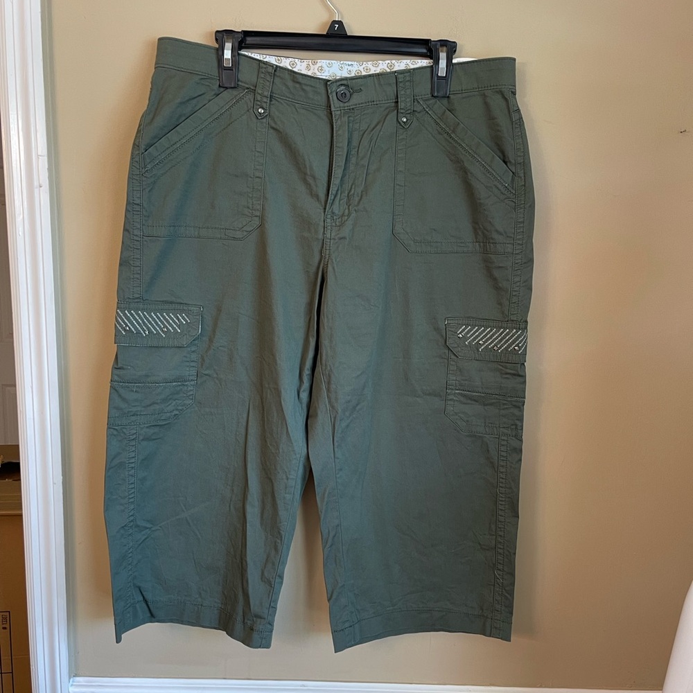 Lee Sinfully Soft Cargo Capris 16